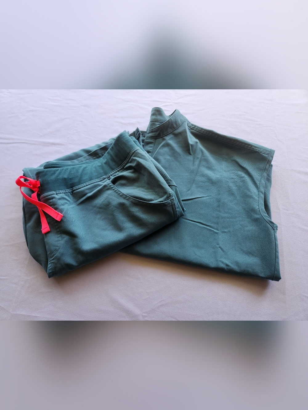 M/L Hydrogreen FIGS Set RARE Retired Color